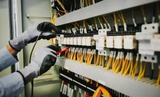 ups-installation-service-640w